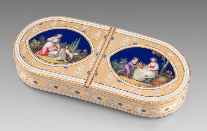 A French 19th Century Double Opening Snuff Box